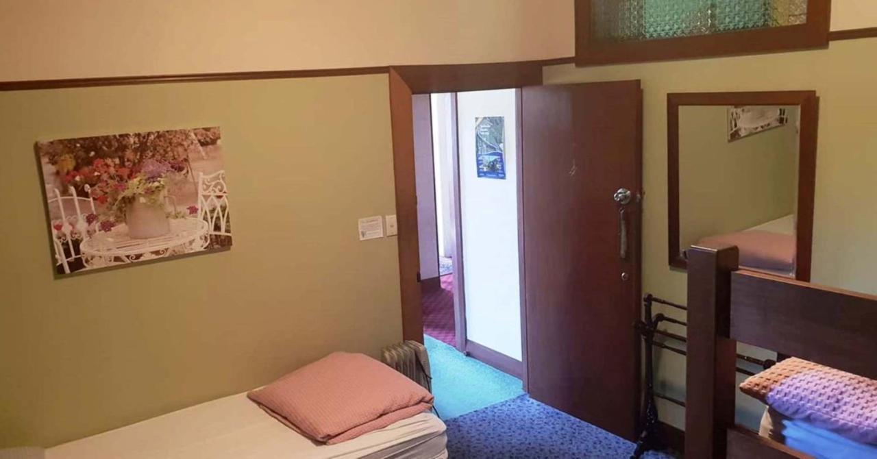 Hostel Manor House Backpackers Dunedin Zewnętrze zdjęcie